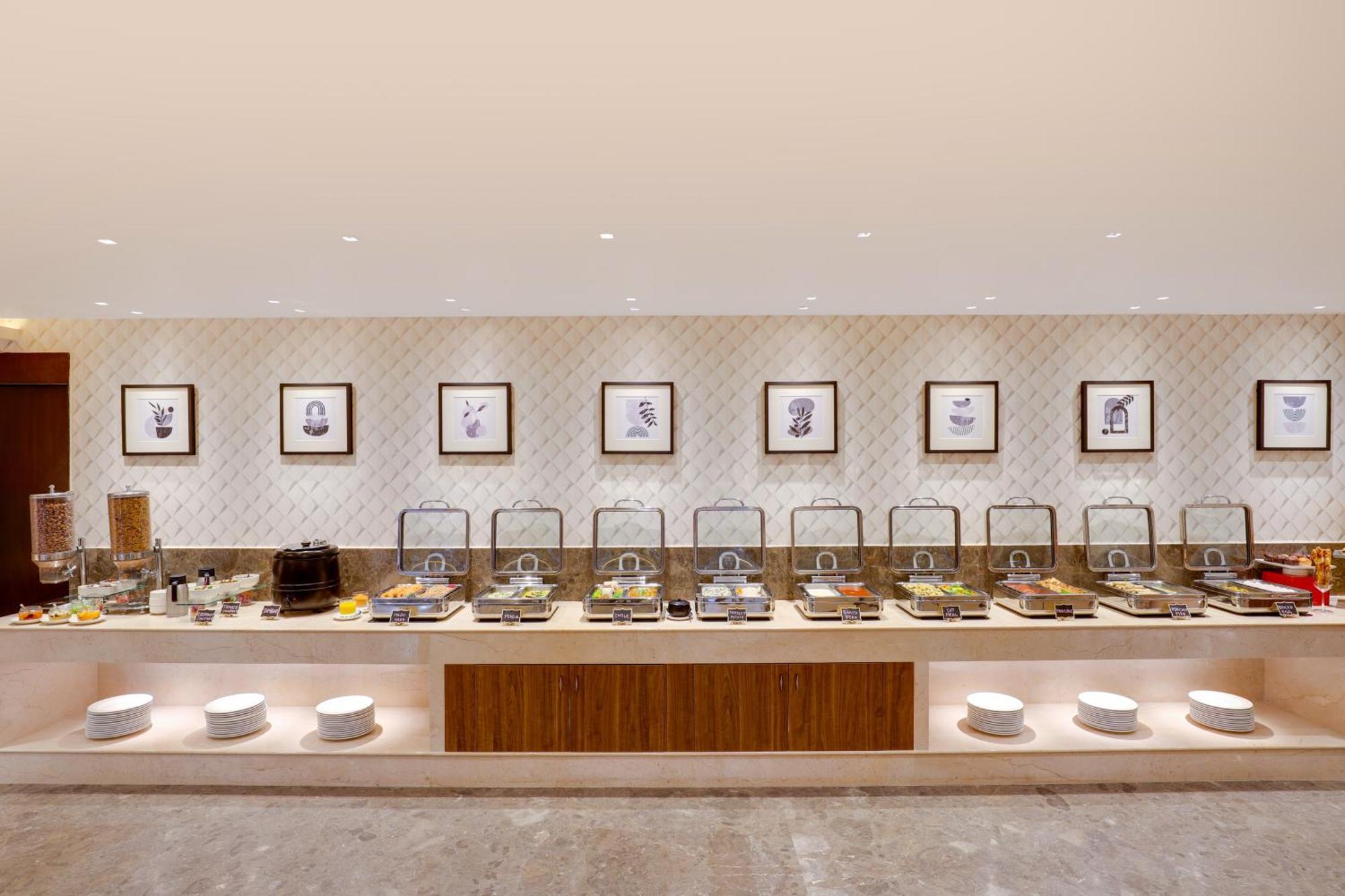 Lemon Tree Suites, Whitefield, Bengaluru Экстерьер фото