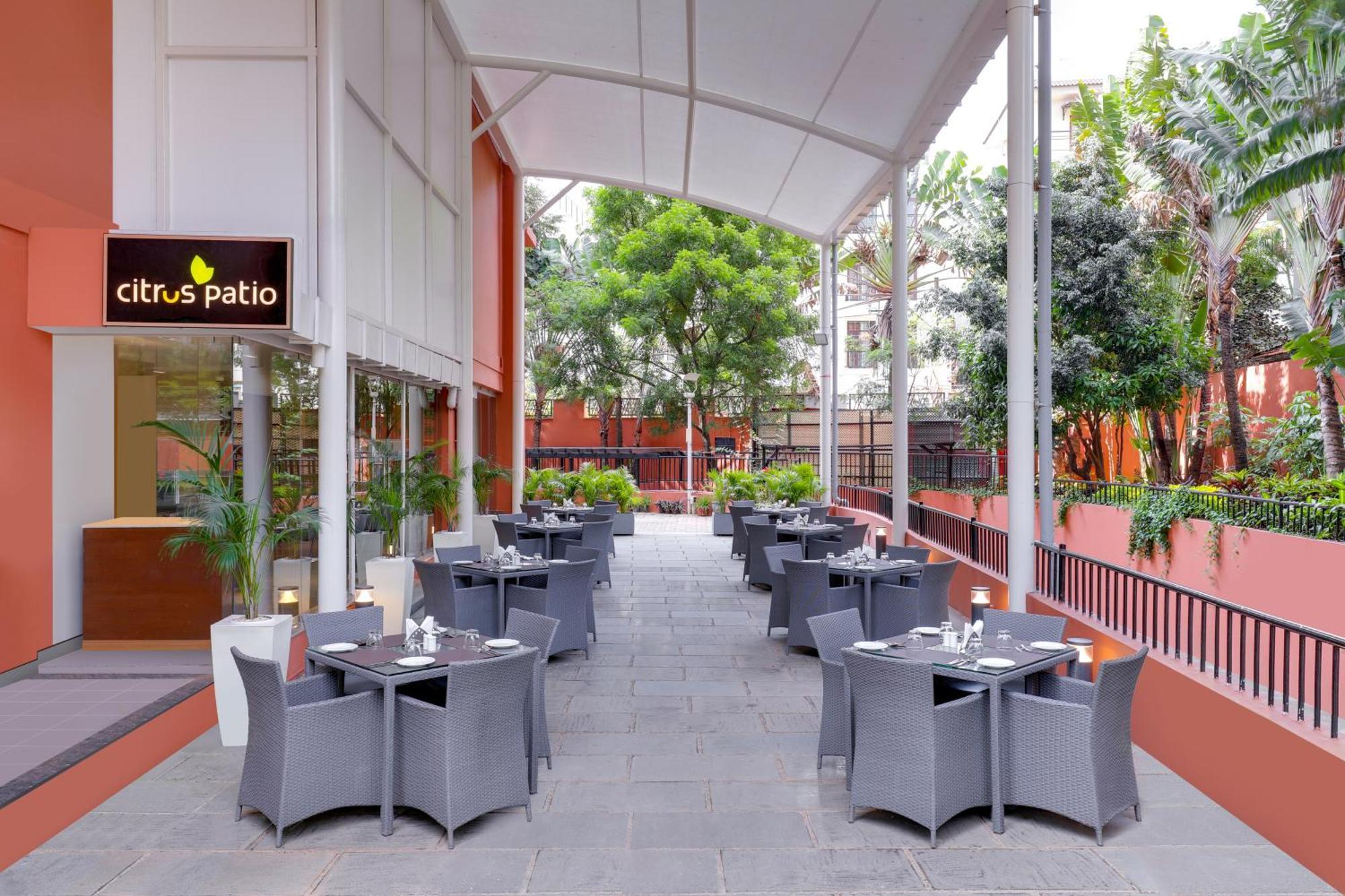 Lemon Tree Suites, Whitefield, Bengaluru Экстерьер фото